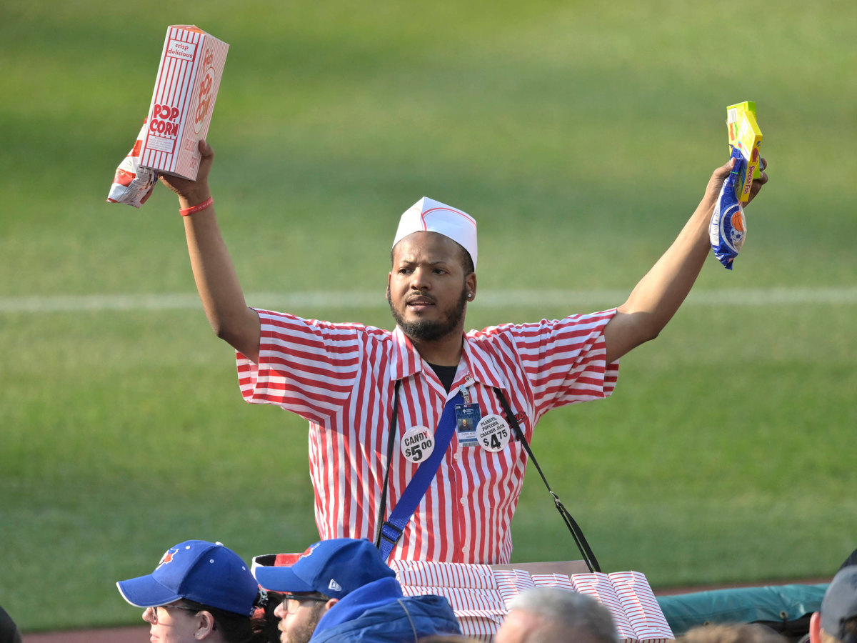 stadium-vendor